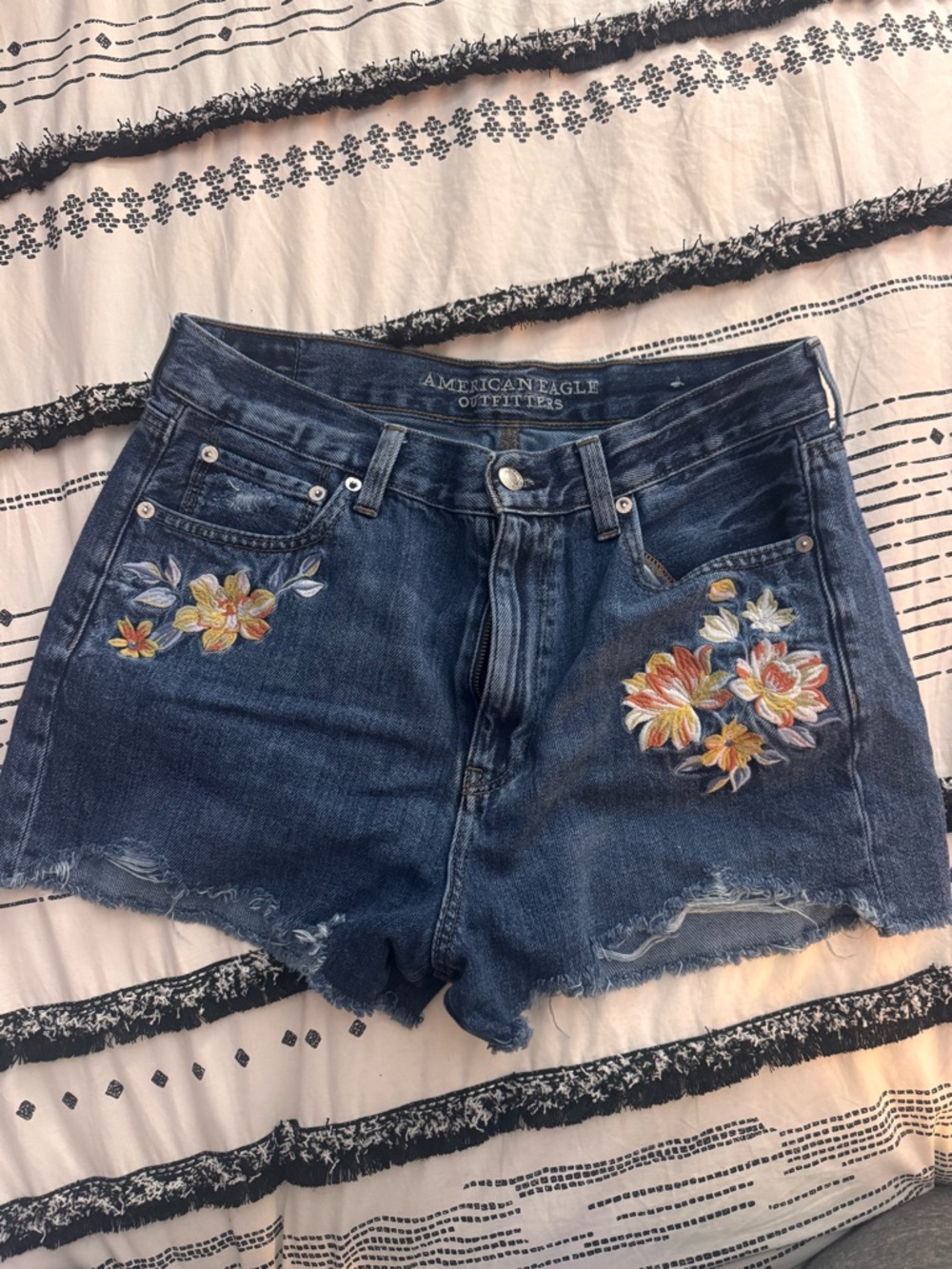 American Eagle Outfitters Mom Shorts with Floral Embroidery